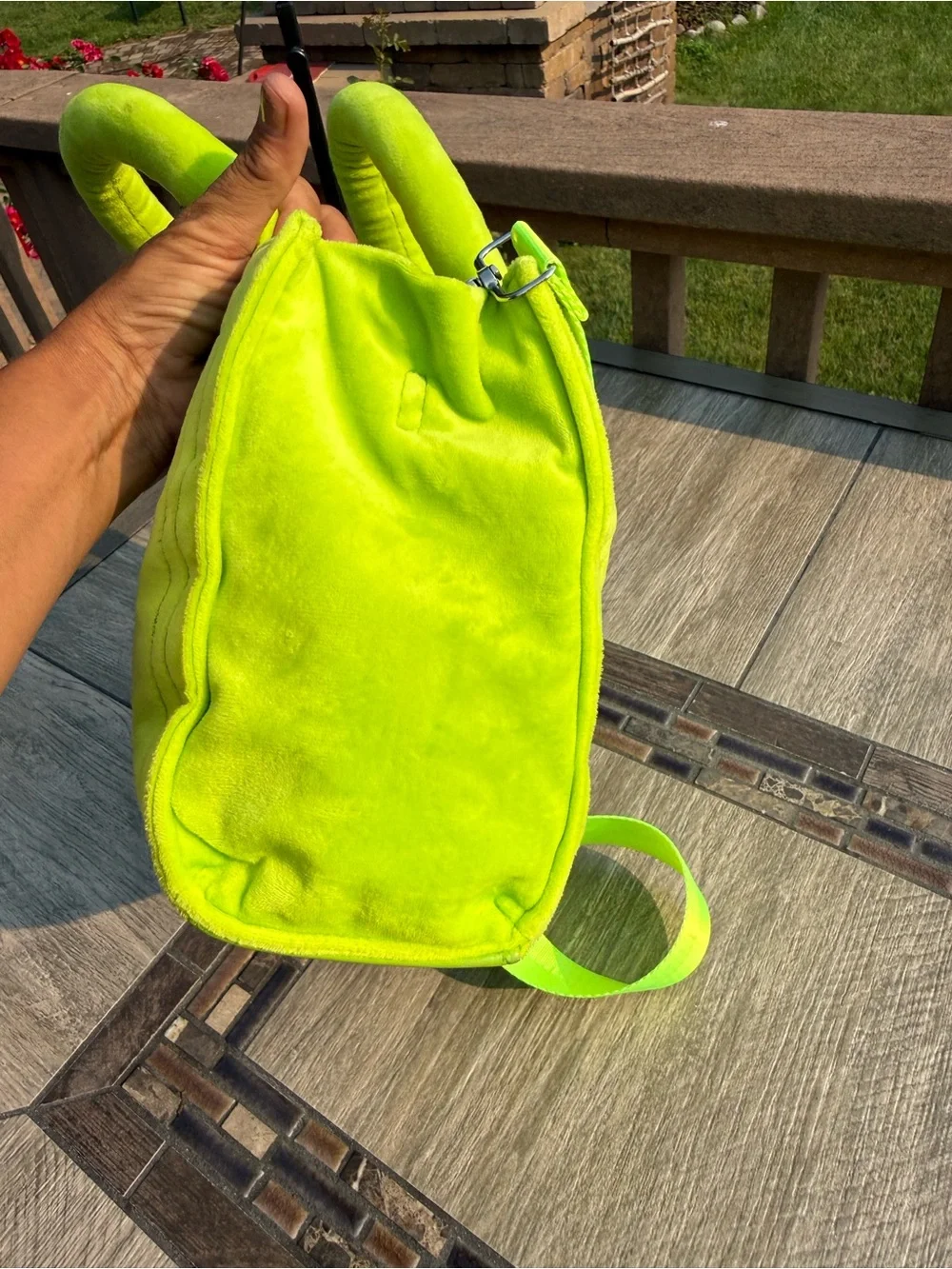Marc Jacobs The Tote Bag in Neon Lime